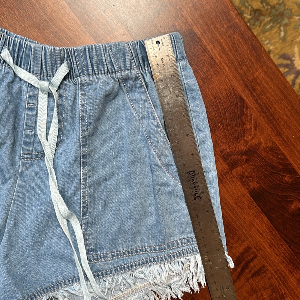 Jean Shorts Light Blue - Picture 5 of 5